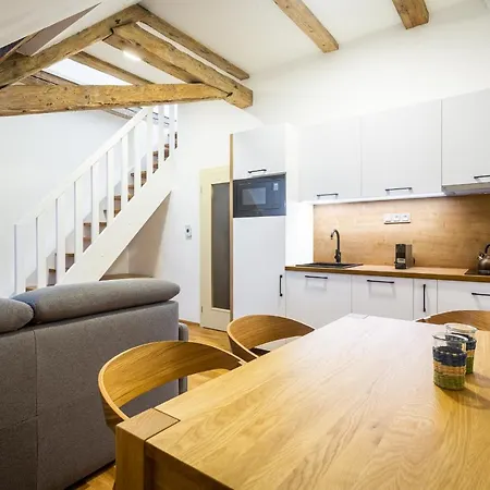 Aparthotel U Pivovaru - 3*