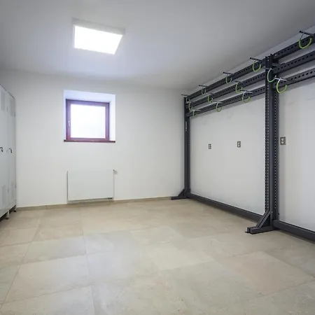 Aparthotel U Pivovaru - *