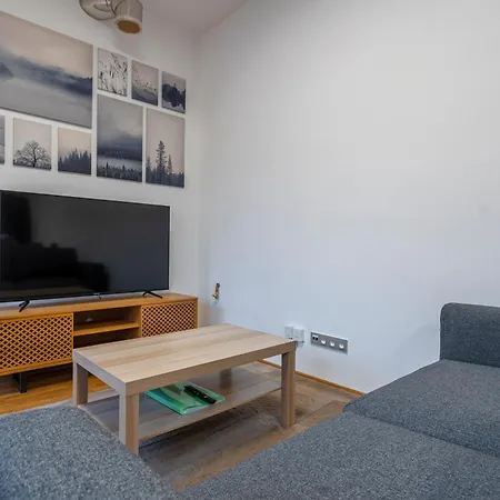 Aparthotel U Pivovaru - *